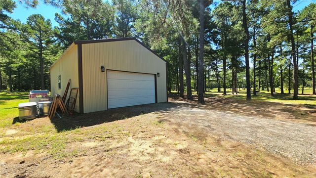 31050 W Beaver Mt D, Stigler, OK 74462