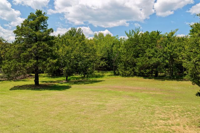 31050 W Beaver Mt D, Stigler, OK 74462