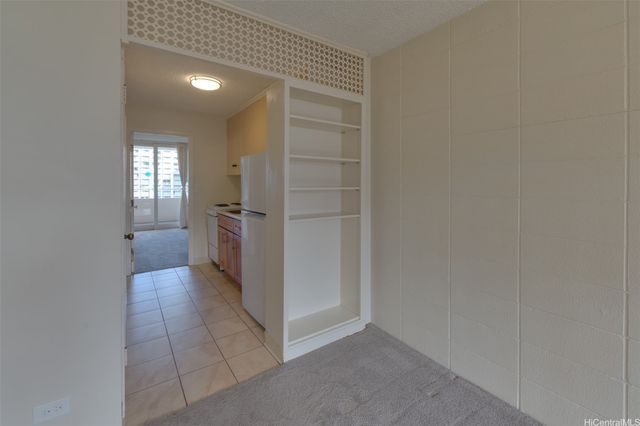 1720 Ala Moana Boulevard 1105B, Honolulu, HI 96815