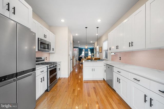 2319 ASPEN ST, Philadelphia, PA 19130