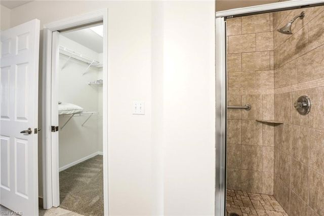 193 Robin Hood CIR 203, Naples, FL 34104