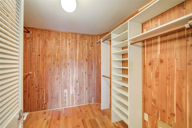 14655 Champion Forest Drive 1104, Houston, TX 77069