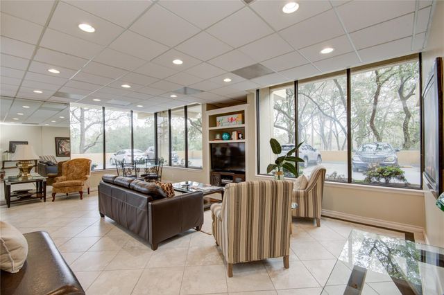 14655 Champion Forest Drive 1104, Houston, TX 77069