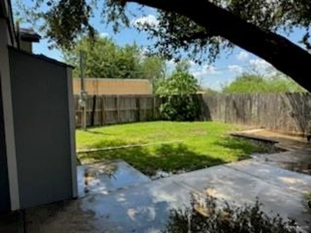 305 Tahiti Drive, Weslaco, TX 78599