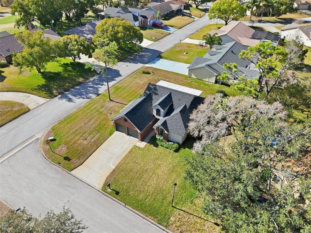 Image 38 of property listing at 13037 HILLYER LANE, Hudson, FL 34667