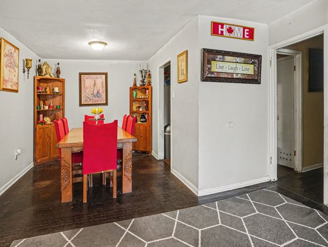 227 Halsey Street, Dallas, TX 75224