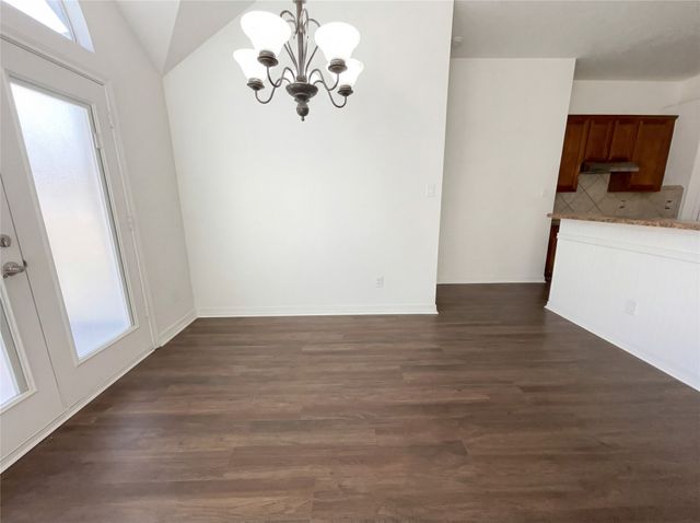 8329 Cedarcrest Lane, Fort Worth, TX 76123