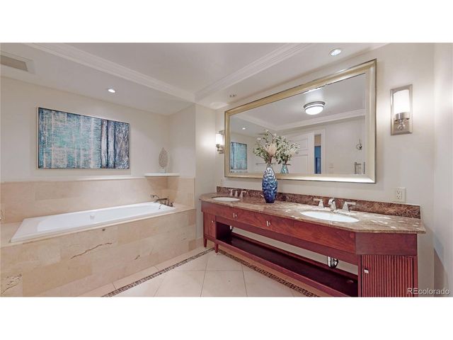 1891 Curtis St 1613, Denver, CO 80202