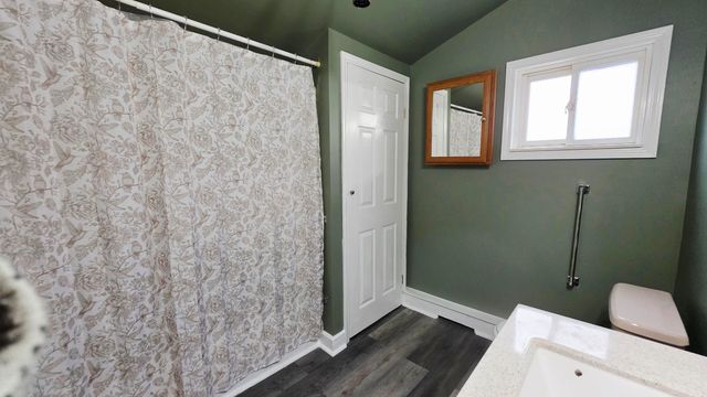 321 S 4th Street, Edmore, MI 48829