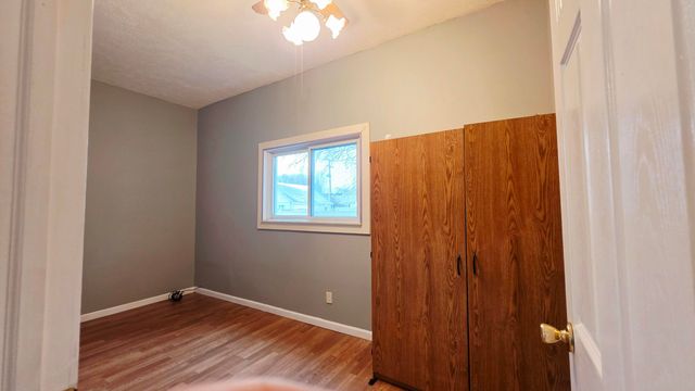 321 S 4th Street, Edmore, MI 48829