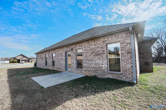 152 Harmony Drive, Tuscumbia, AL 35674