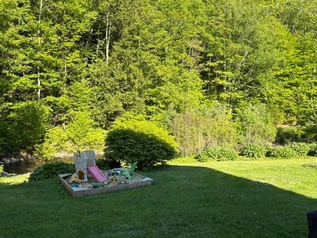1821 Chateauguay Road, Barnard, VT 05031