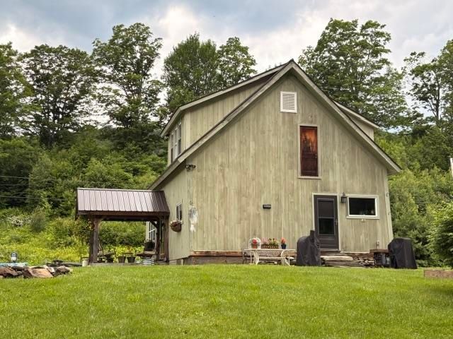 1821 Chateauguay Road, Barnard, VT 05031