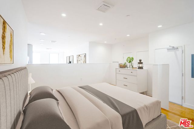 3810 Wilshire Boulevard 1911, Los Angeles, CA 90010