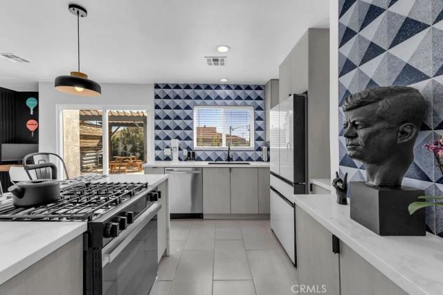 485 W Tramview, Palm Springs, CA 92262