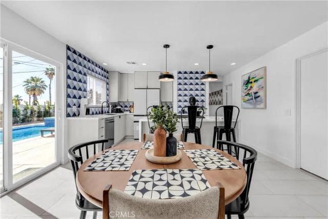 485 W Tramview, Palm Springs, CA 92262