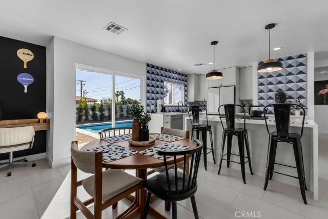 485 W Tramview, Palm Springs, CA 92262