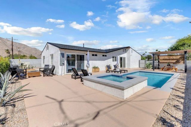 485 W Tramview, Palm Springs, CA 92262