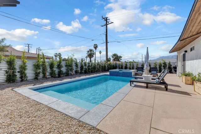 485 W Tramview, Palm Springs, CA 92262