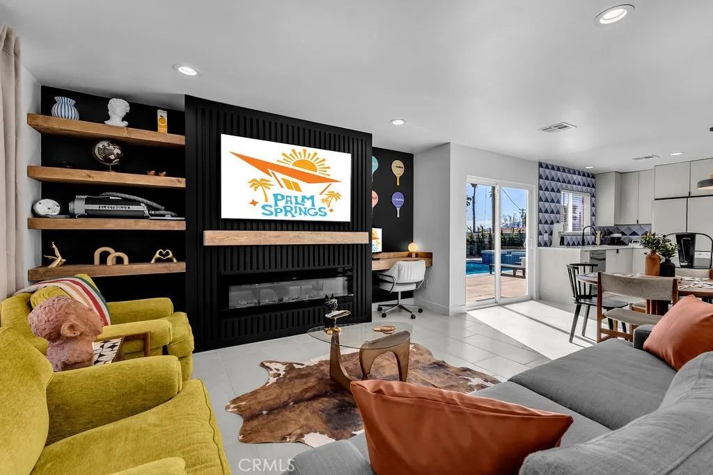 485 W Tramview, Palm Springs, CA 92262