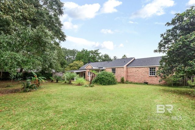 6421 Angela Court, Mobile, AL 36695