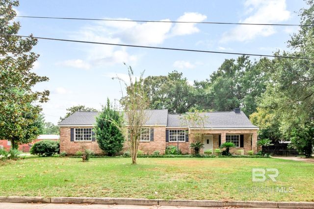 6421 Angela Court, Mobile, AL 36695