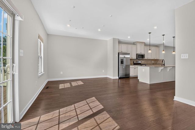 7011 VAN DUSEN RD, Laurel, MD 20707
