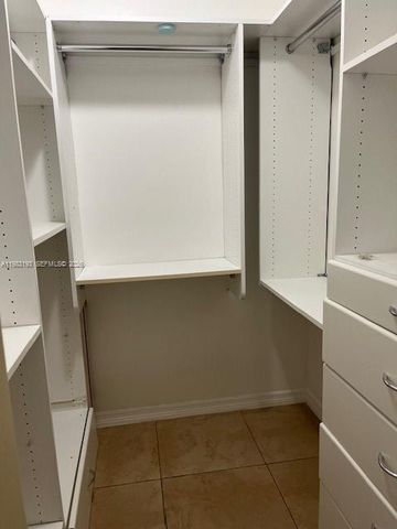 13371 SW 89th Ter D, Miami, FL 33186