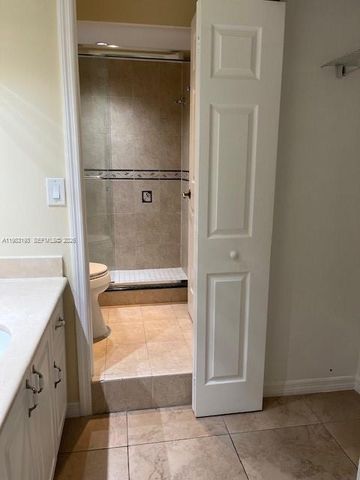 13371 SW 89th Ter D, Miami, FL 33186