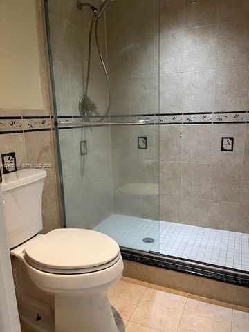 13371 SW 89th Ter D, Miami, FL 33186