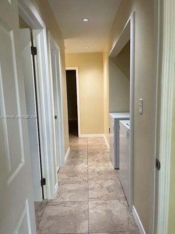 13371 SW 89th Ter D, Miami, FL 33186