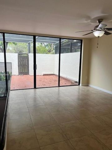 13371 SW 89th Ter D, Miami, FL 33186