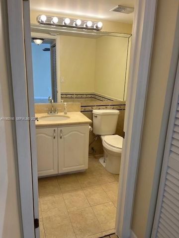 13371 SW 89th Ter D, Miami, FL 33186