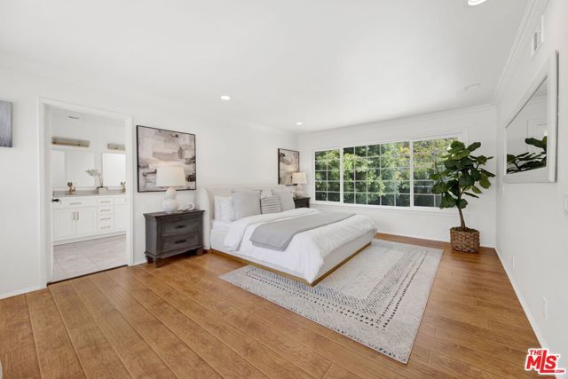 2460 Pesquera Drive, Los Angeles, CA 90049
