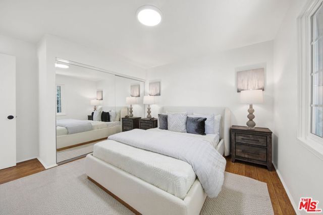 2460 Pesquera Drive, Los Angeles, CA 90049