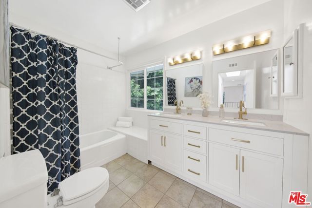 2460 Pesquera Drive, Los Angeles, CA 90049