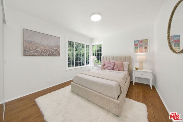 2460 Pesquera Drive, Los Angeles, CA 90049