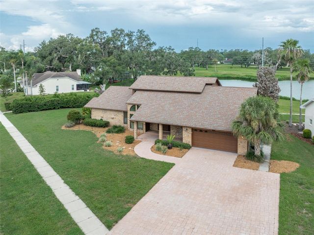 6151 SILVER OAKS DRIVE, Zephyrhills, FL 33542