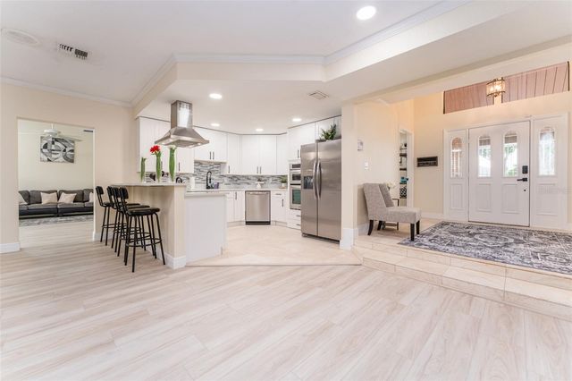 6151 SILVER OAKS DRIVE, Zephyrhills, FL 33542