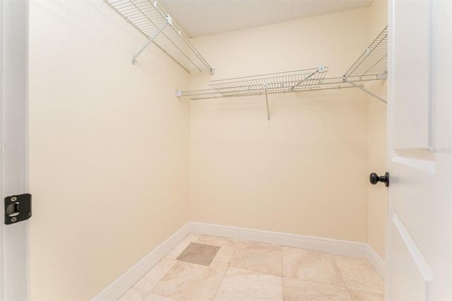 6151 SILVER OAKS DRIVE, Zephyrhills, FL 33542