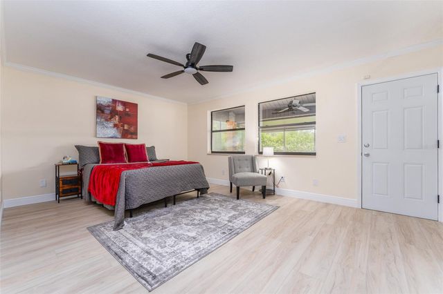 6151 SILVER OAKS DRIVE, Zephyrhills, FL 33542