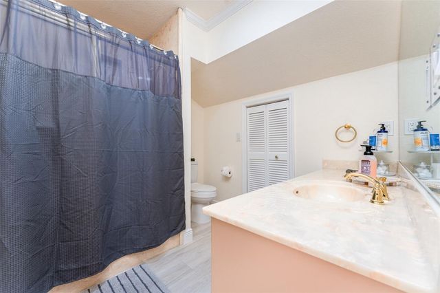 6151 SILVER OAKS DRIVE, Zephyrhills, FL 33542