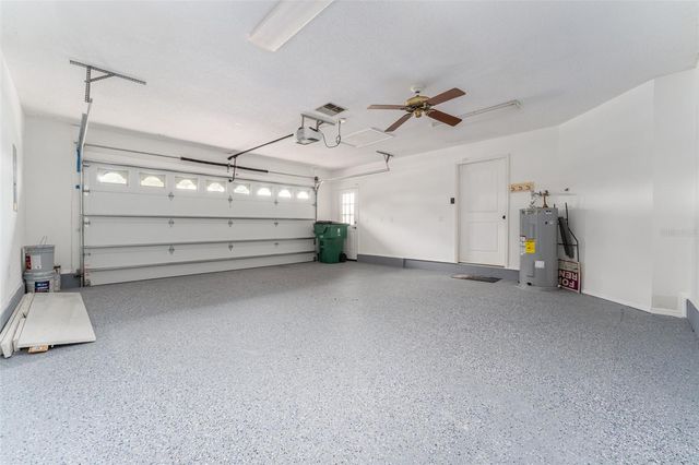 6151 SILVER OAKS DRIVE, Zephyrhills, FL 33542