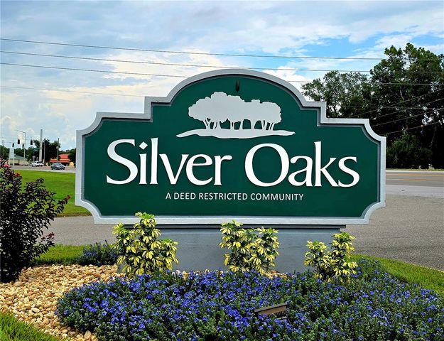 6151 SILVER OAKS DRIVE, Zephyrhills, FL 33542