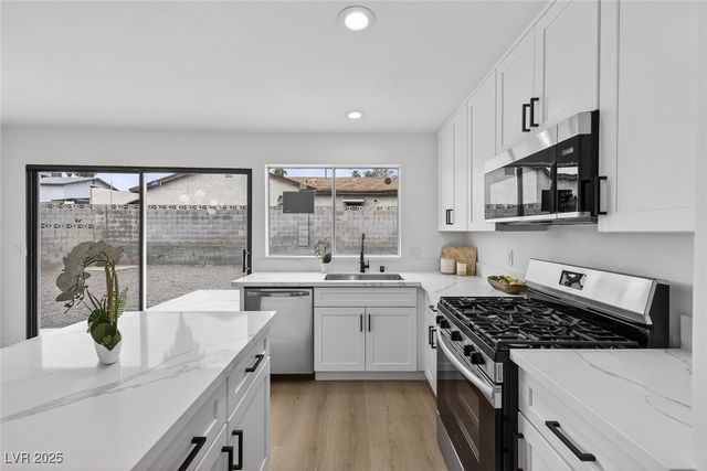 3827 Cirrus Avenue, Las Vegas, NV 89121