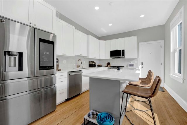 1728 N Wood Street 2R, Chicago, IL 60622