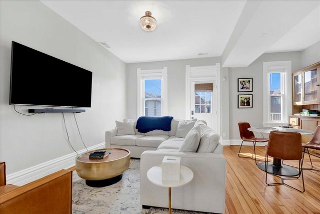 1728 N Wood Street 2R, Chicago, IL 60622