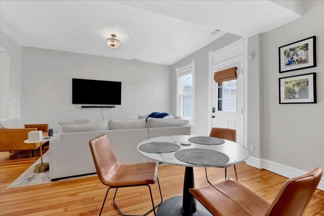 1728 N Wood Street 2R, Chicago, IL 60622