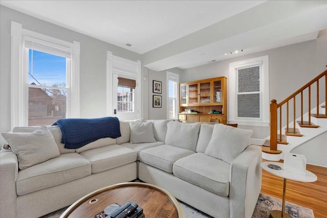 1728 N Wood Street 2R, Chicago, IL 60622