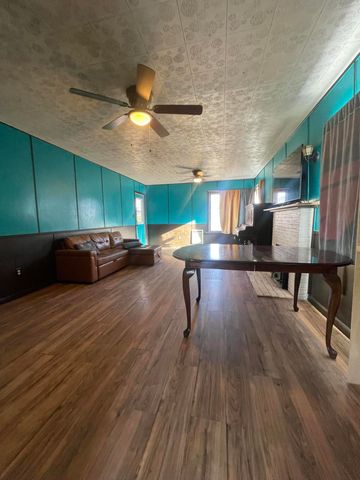 1512 Summers Lane, Klamath Falls, OR 97603